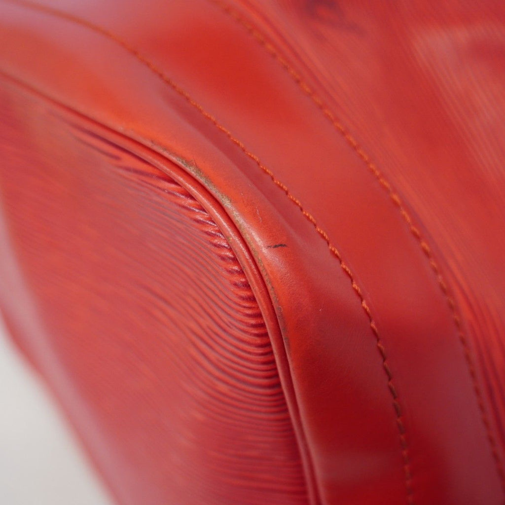 Louis Vuitton Shoulder Bag Epi Noe Castilian — view 7