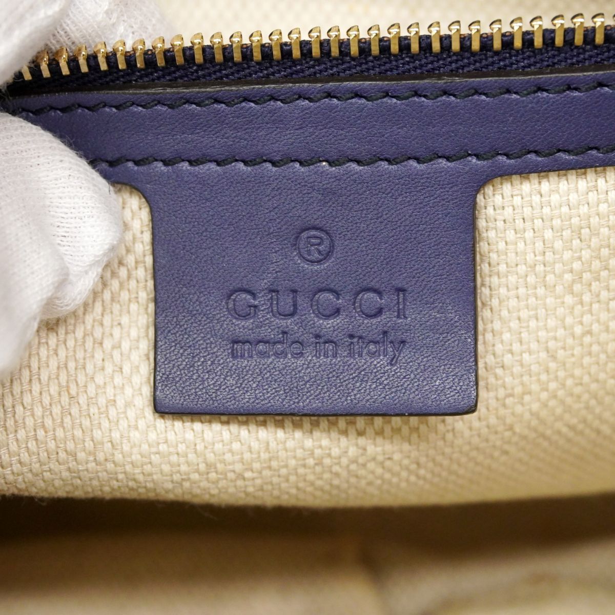 Gucci Shoulder Bag Soho Enamel Navy Champagne Gold — view 5