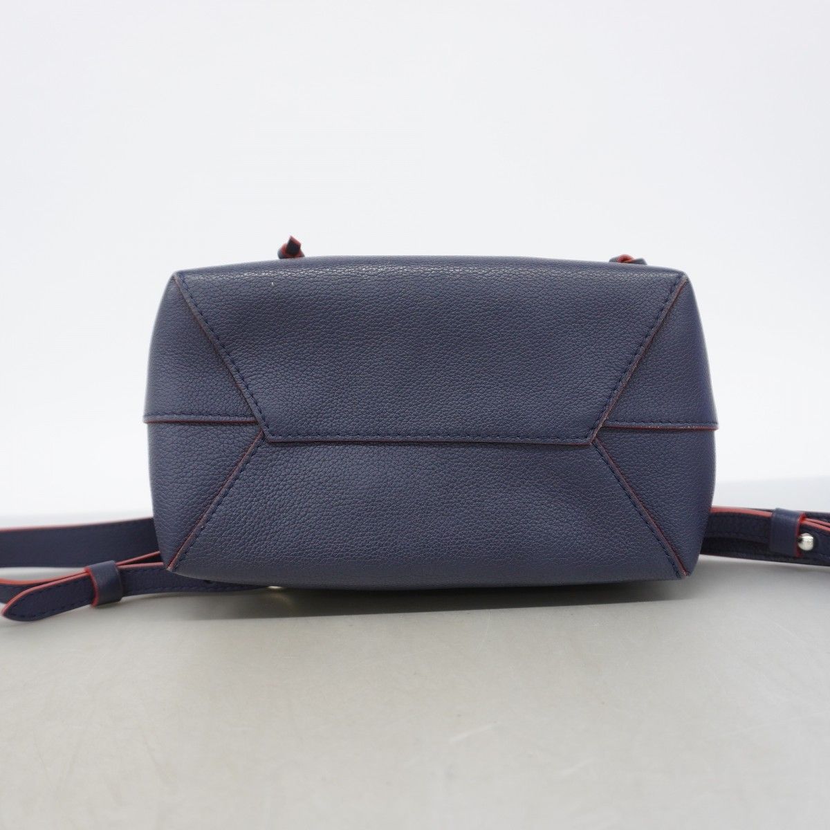 Louis Vuitton Backpack Lockme Marie Nourge — view 3