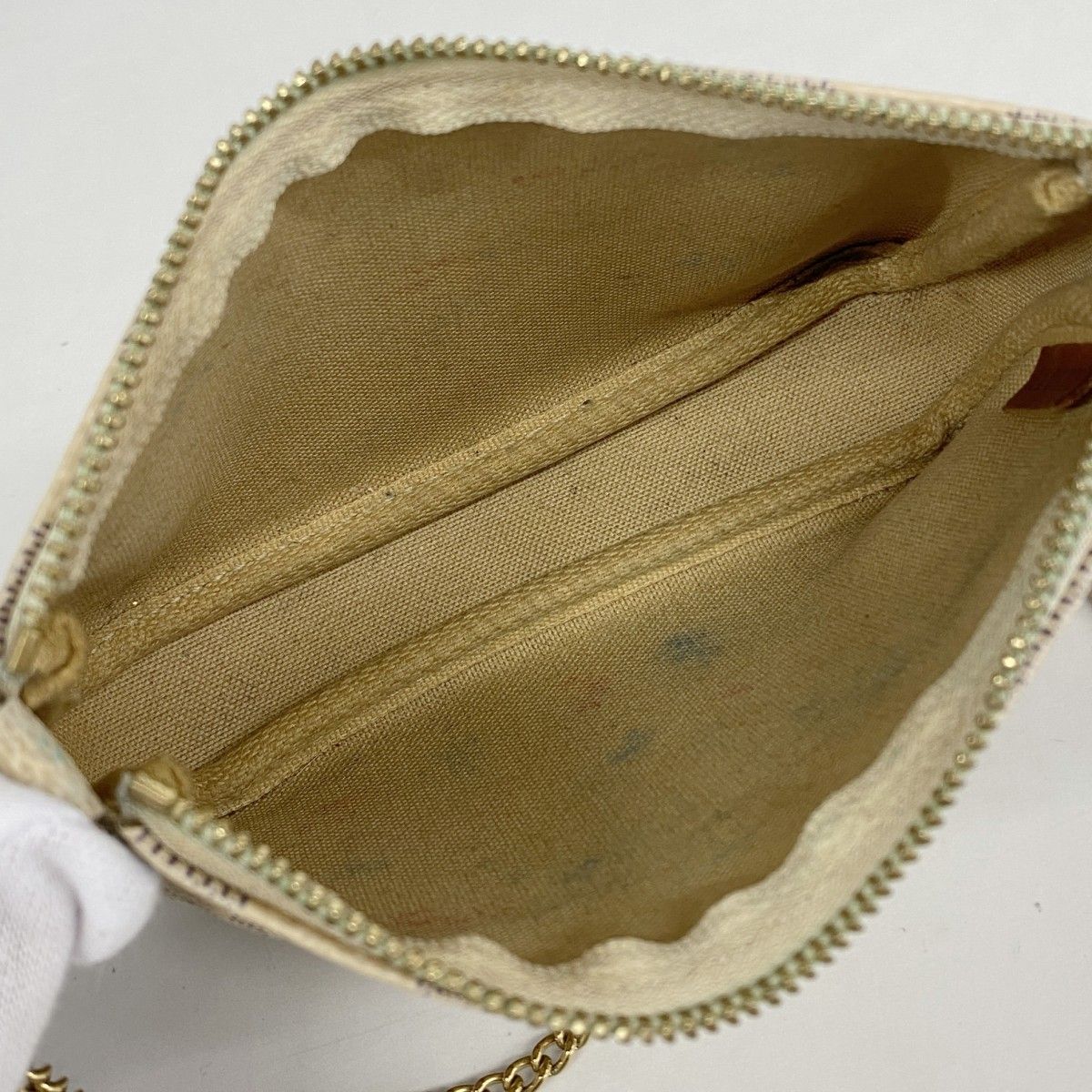 Louis Vuitton Pouch Damier Azur Mini Pochette Soirle White — view 4