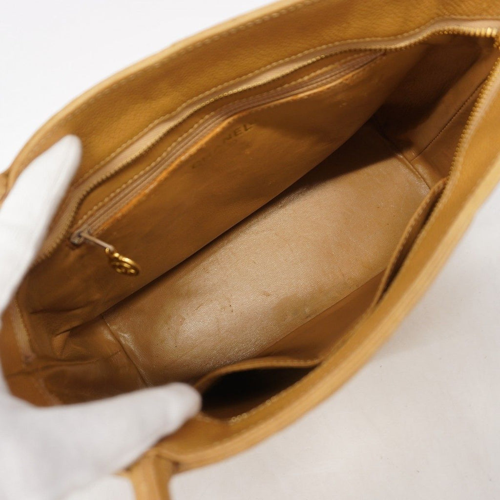 Chanel Tote Reissue Caviar Leather Beige Gold — view 4