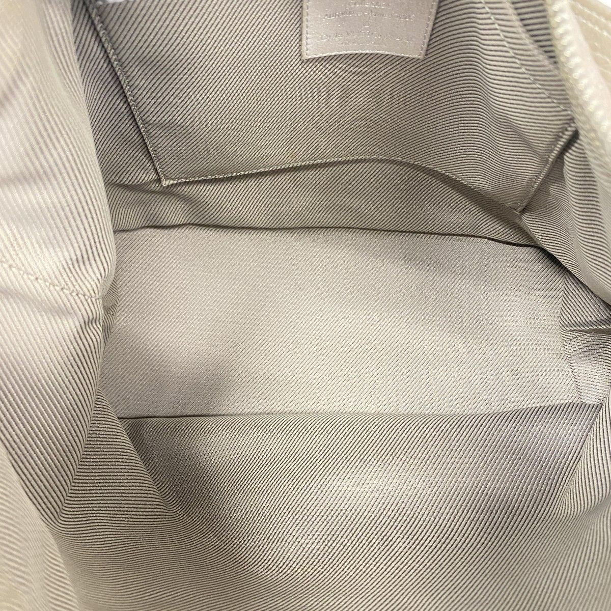 Louis Vuitton Handbag Monogram Shimmer Halo Argent — view 4