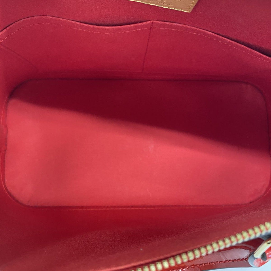 Louis Vuitton Handbag Vernis Alma PM Cerise 2-Way — view 4