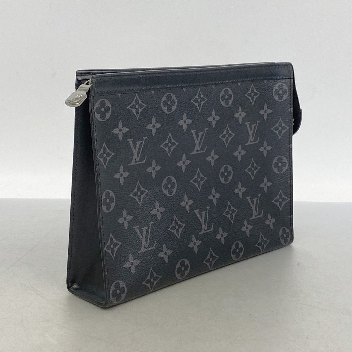 Louis Vuitton Clutch Monogram Eclipse Pochette Voyage MM Black — view 2