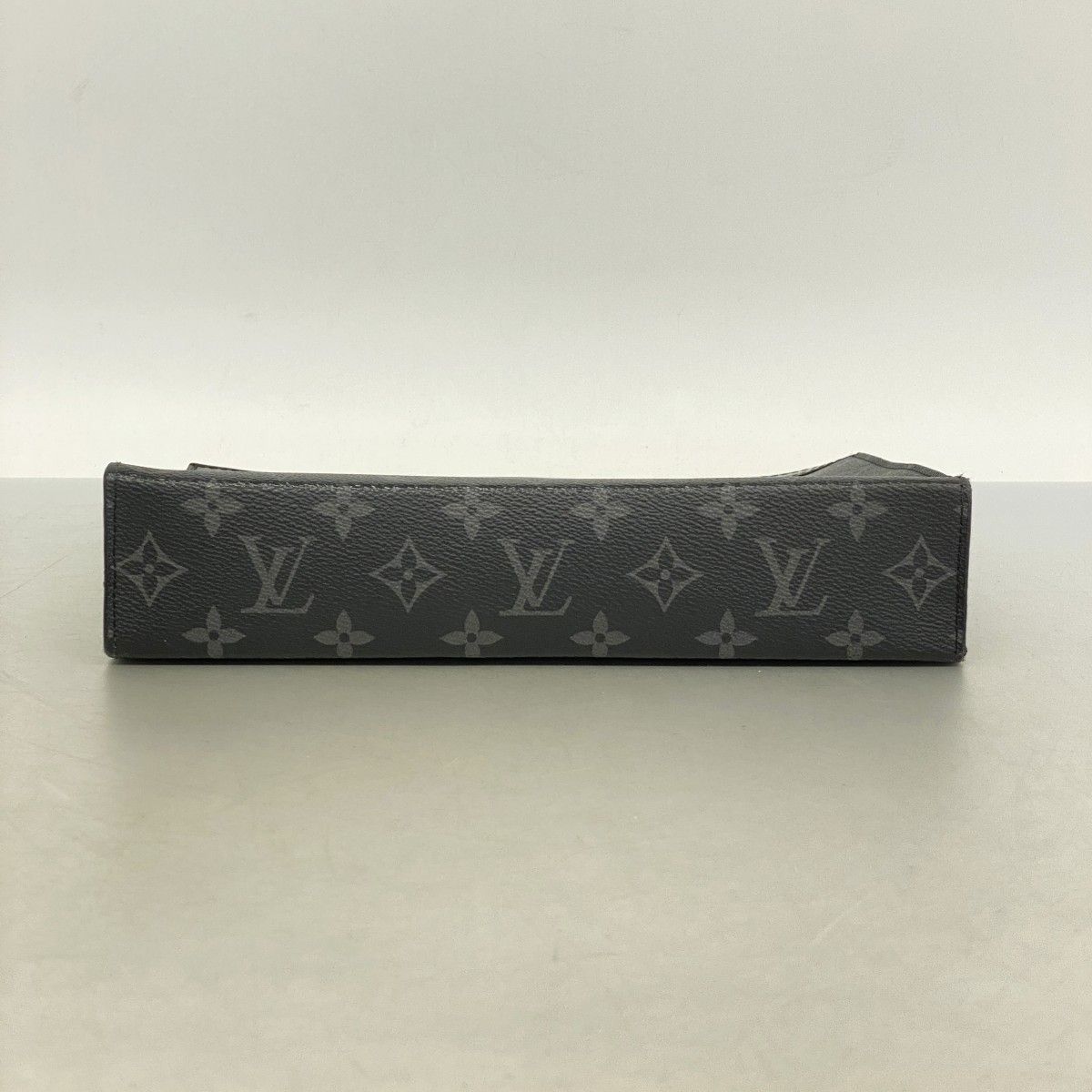 Louis Vuitton Clutch Monogram Eclipse Pochette Voyage MM Black — view 3