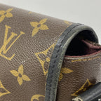 Louis Vuitton Shoulder Bag Monogram Macassar District MM Brown — view 7