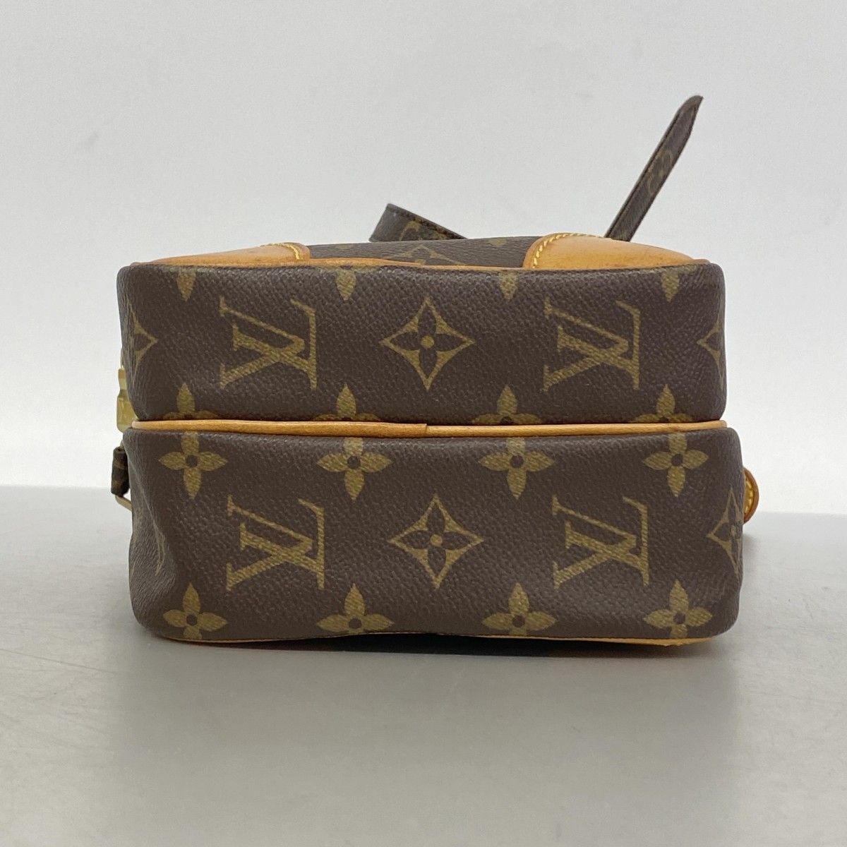Louis Vuitton Shoulder Bag Monogram Amazon Brown — view 3