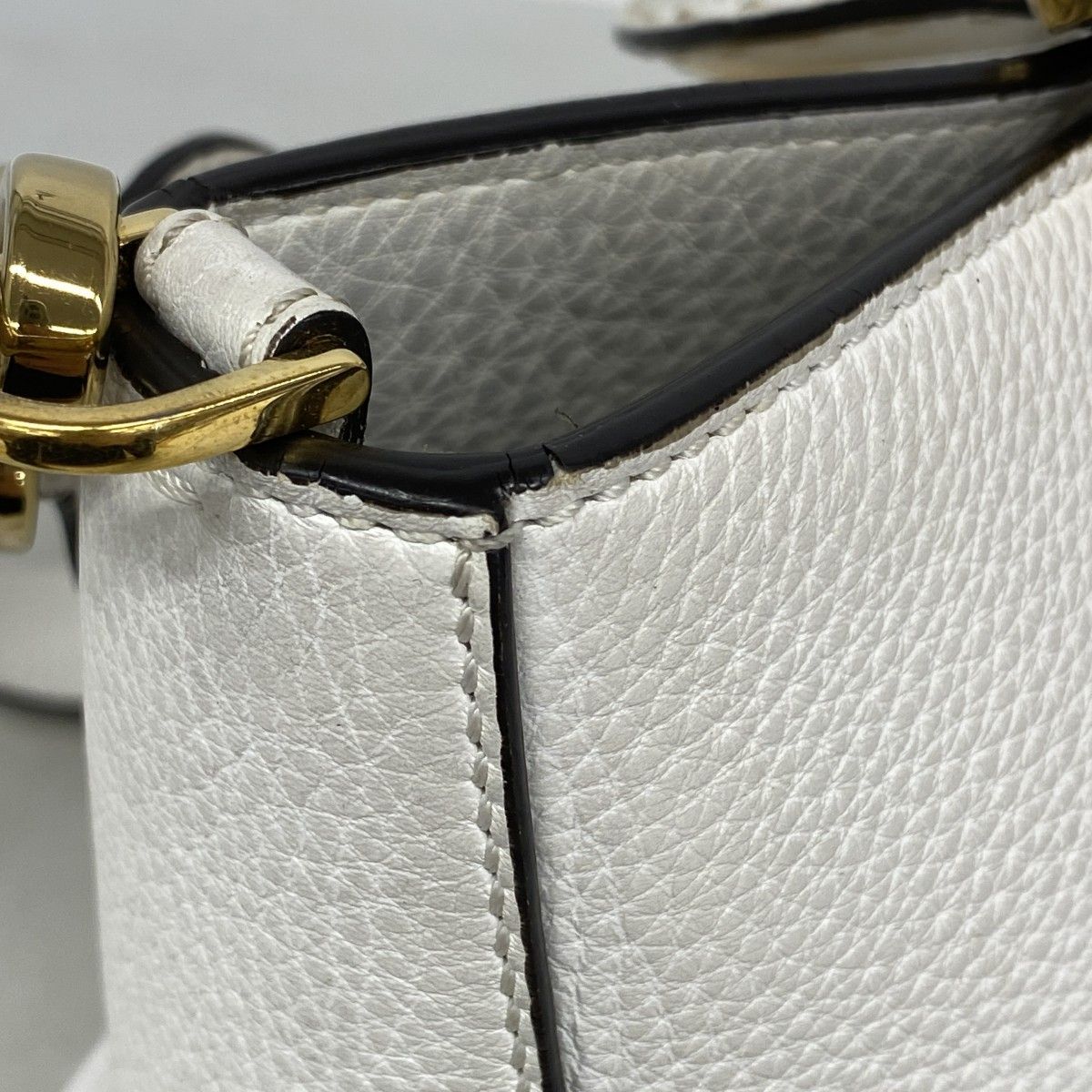 Fendi Handbag Selleria Leather White Gold 2-Way — view 7