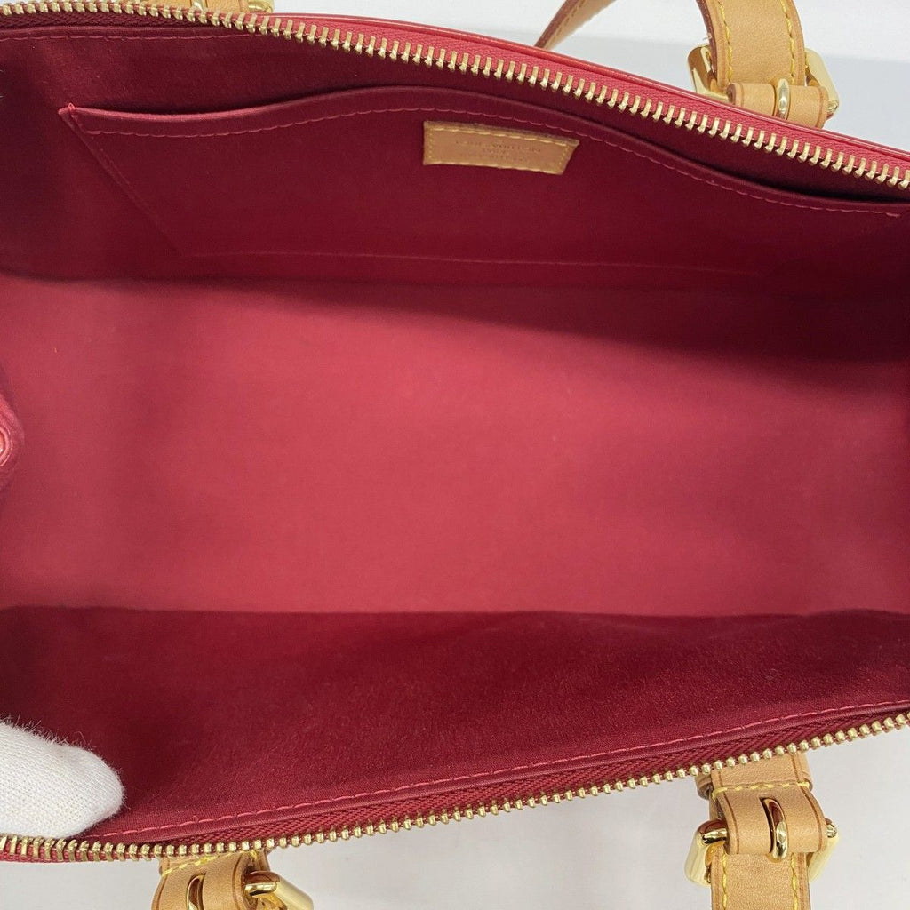 Louis Vuitton Handbag Vernis Rosewood Avenue Pomme D'amour — view 4