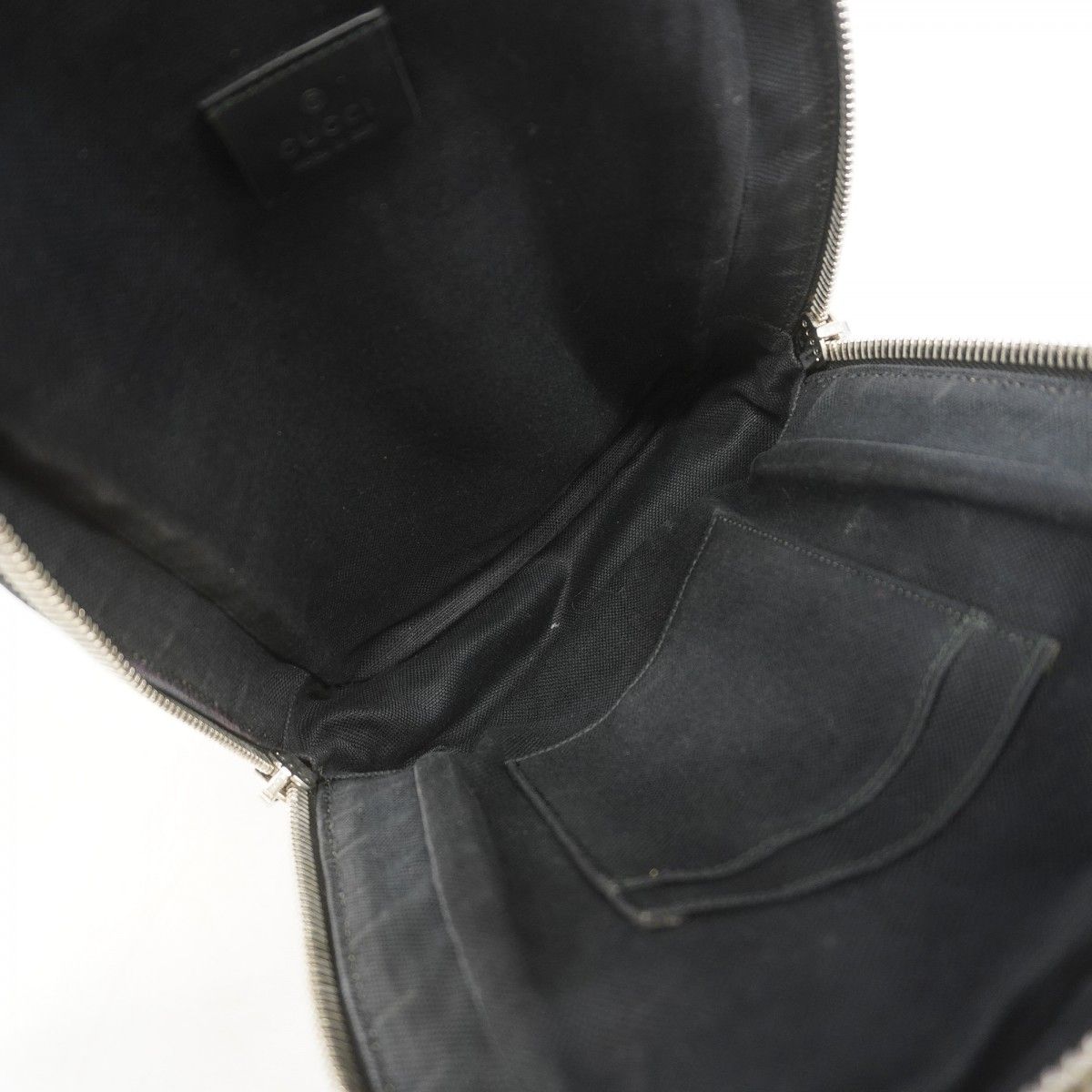 Gucci Belt Bag GG Supreme Black Silver — view 4