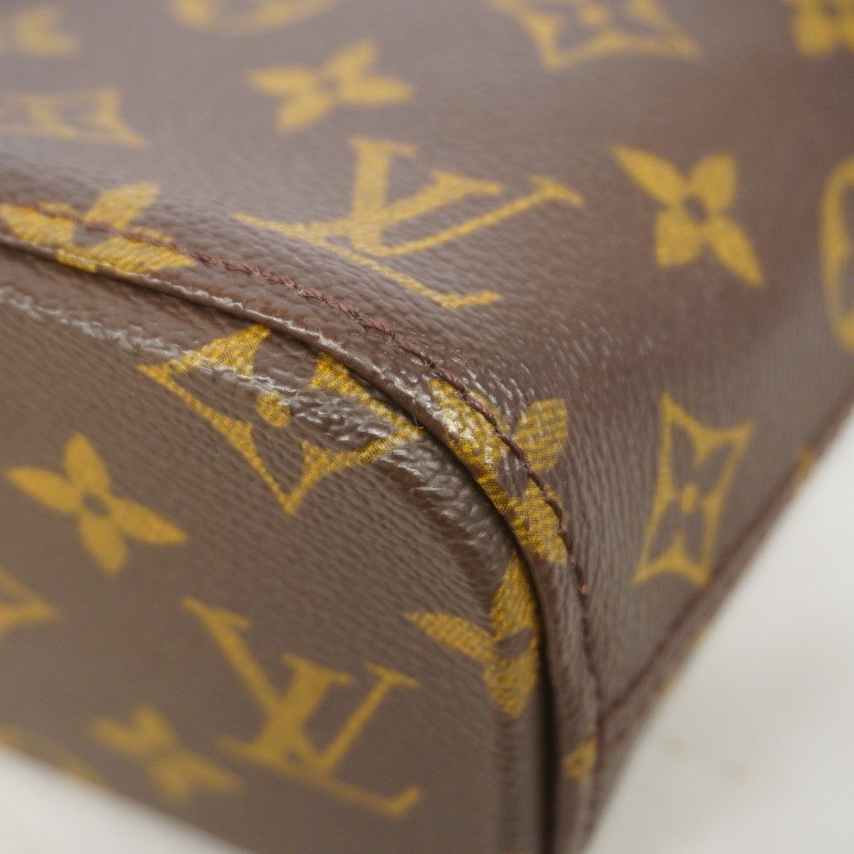 Louis Vuitton Handbag Monogram Vavin PM Brown — view 6