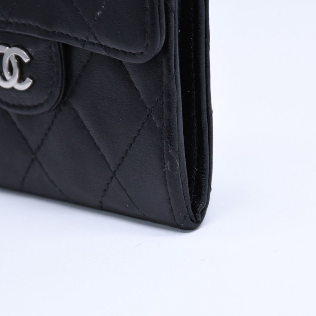 Chanel Quilted Coin Card Holder Purse CC Logo Lambskin Silver — view 7