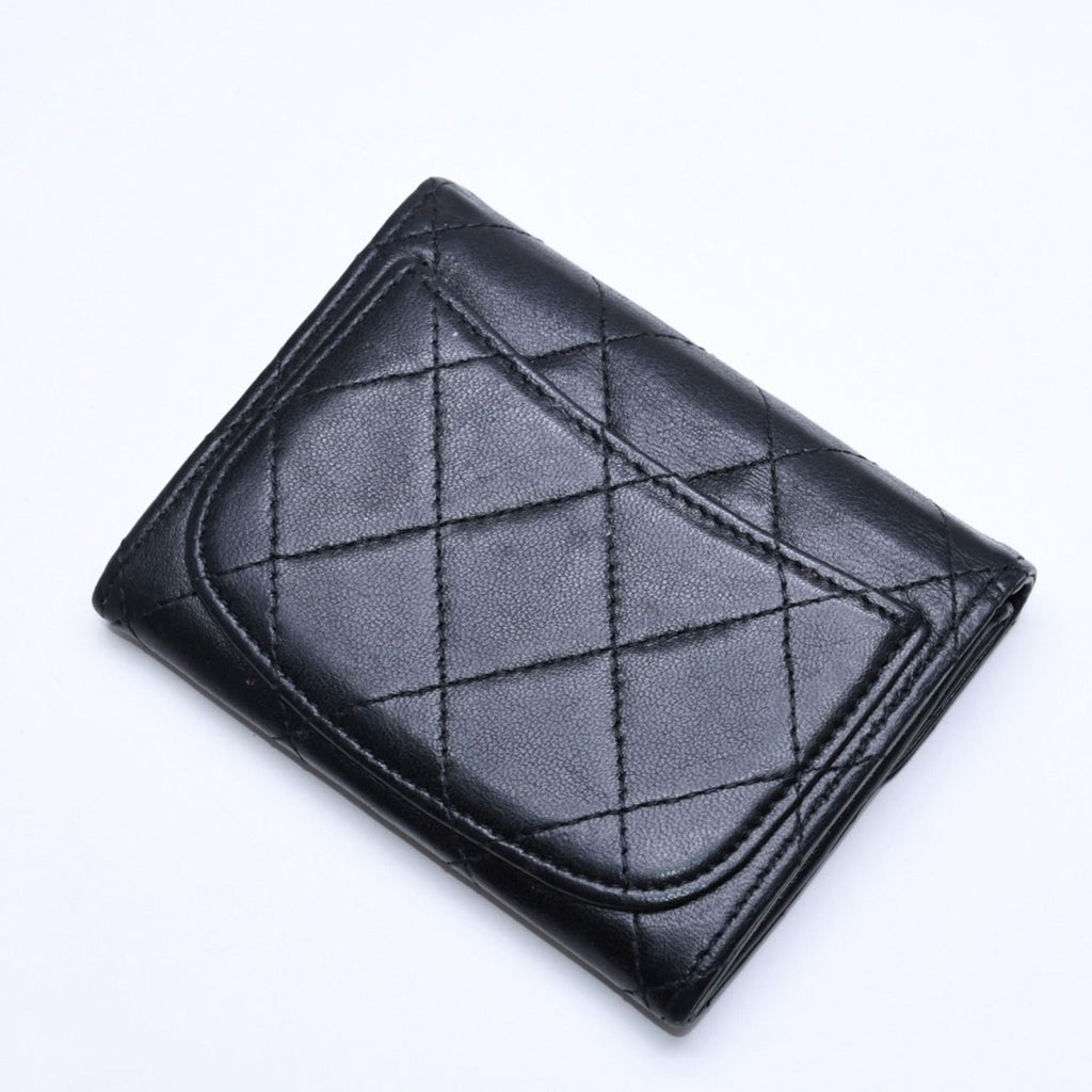 Chanel Quilted Coin Card Holder Purse CC Logo Lambskin Silver — view 4