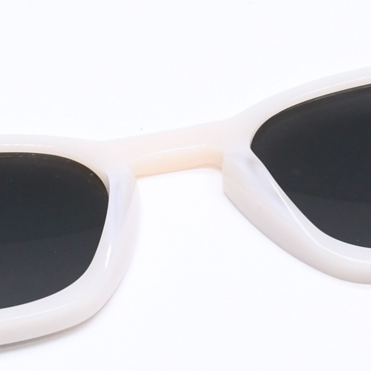 Saint Laurent Paris Sunglasses Eyewear White Temple SL 28 — view 7