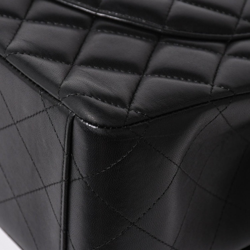 Chanel Maxi Quilted 33 Double Flap Chain Shoulder Bag CC Logo Lambskin Black — view 8