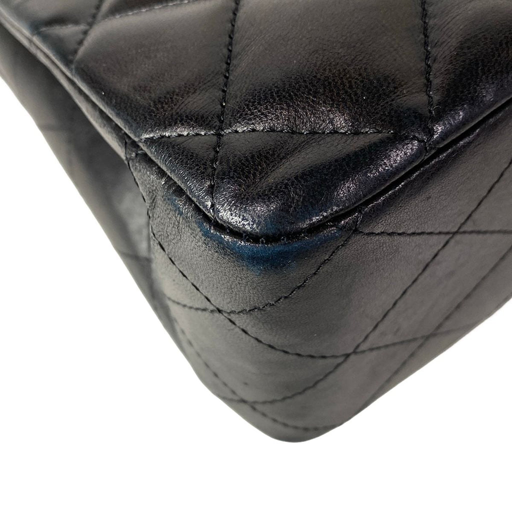 Chanel Shoulder Bag Maxi Quilted Black Chain Gold Lambskin — view 8