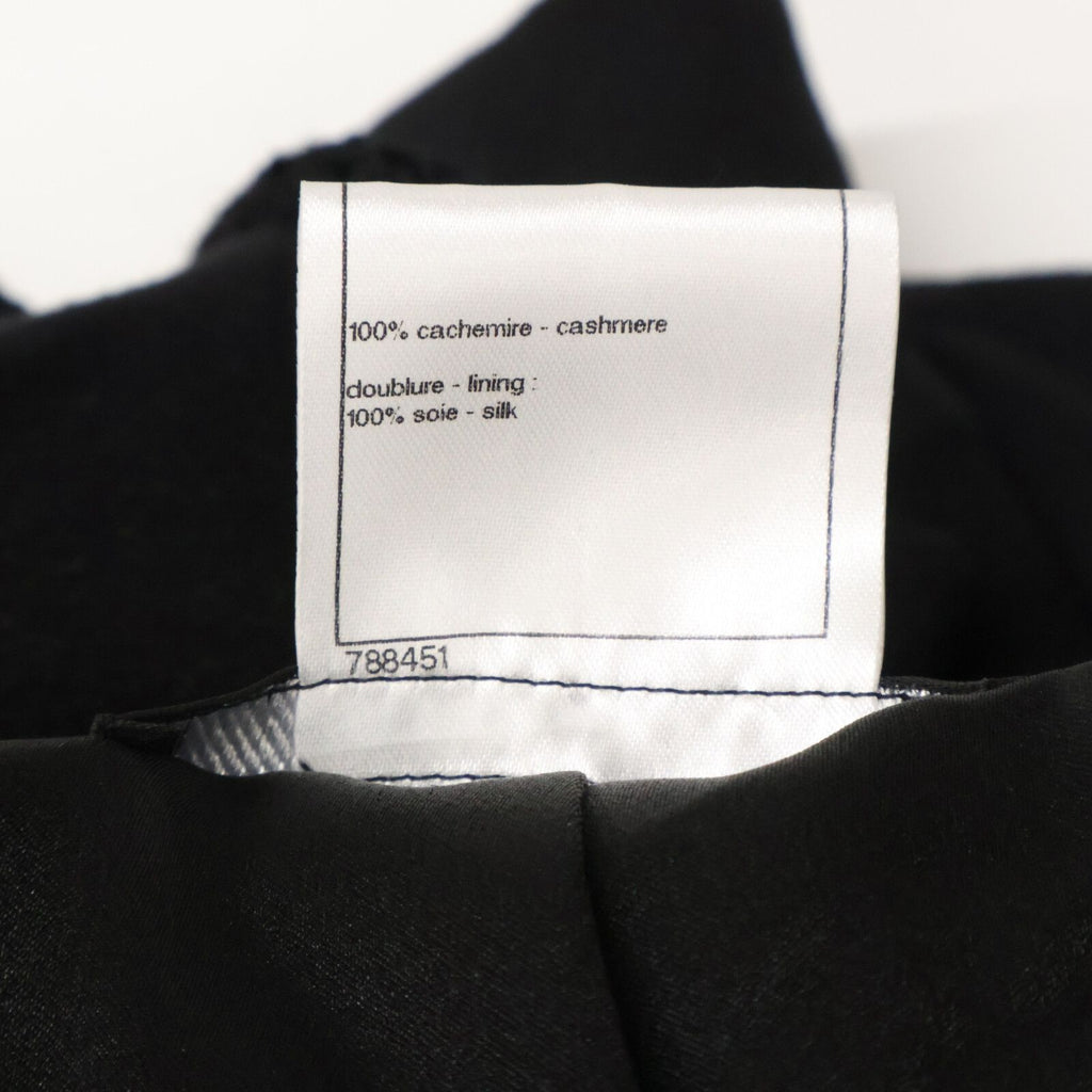 Chanel CC Logo Button Cashmere Double Breasted 38 Jacket — view 6