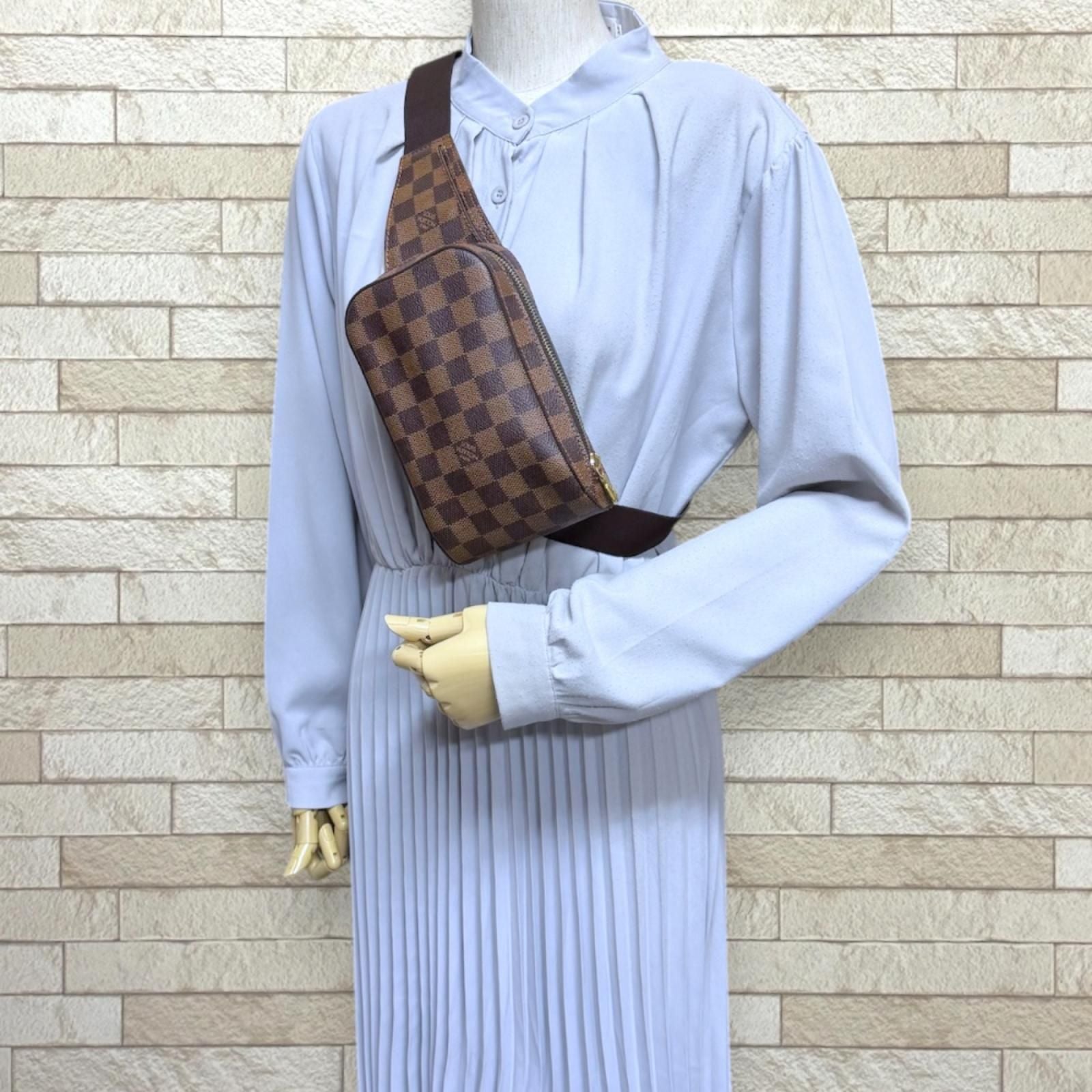Louis Vuitton Damier Geronimos Belt Bag Canvas Brown — view 2