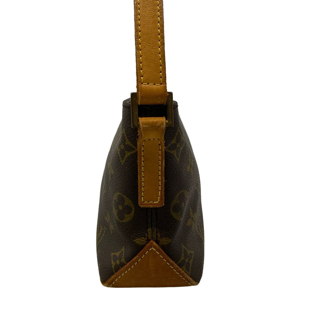 Louis Vuitton Shoulder Bag Monogram Trotteur — view 2