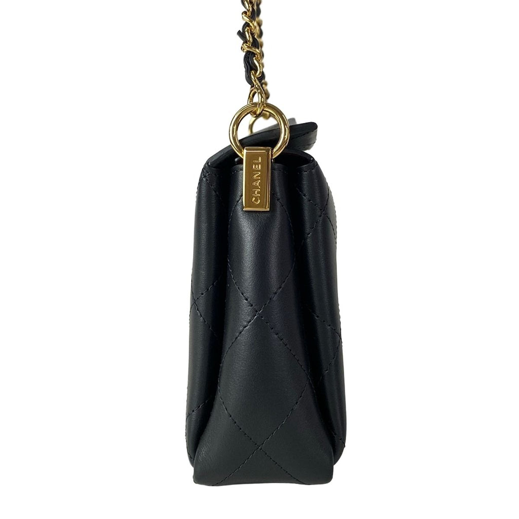 Chanel Shoulder Bag Quilted Black Metal Chain Gold — view 2
