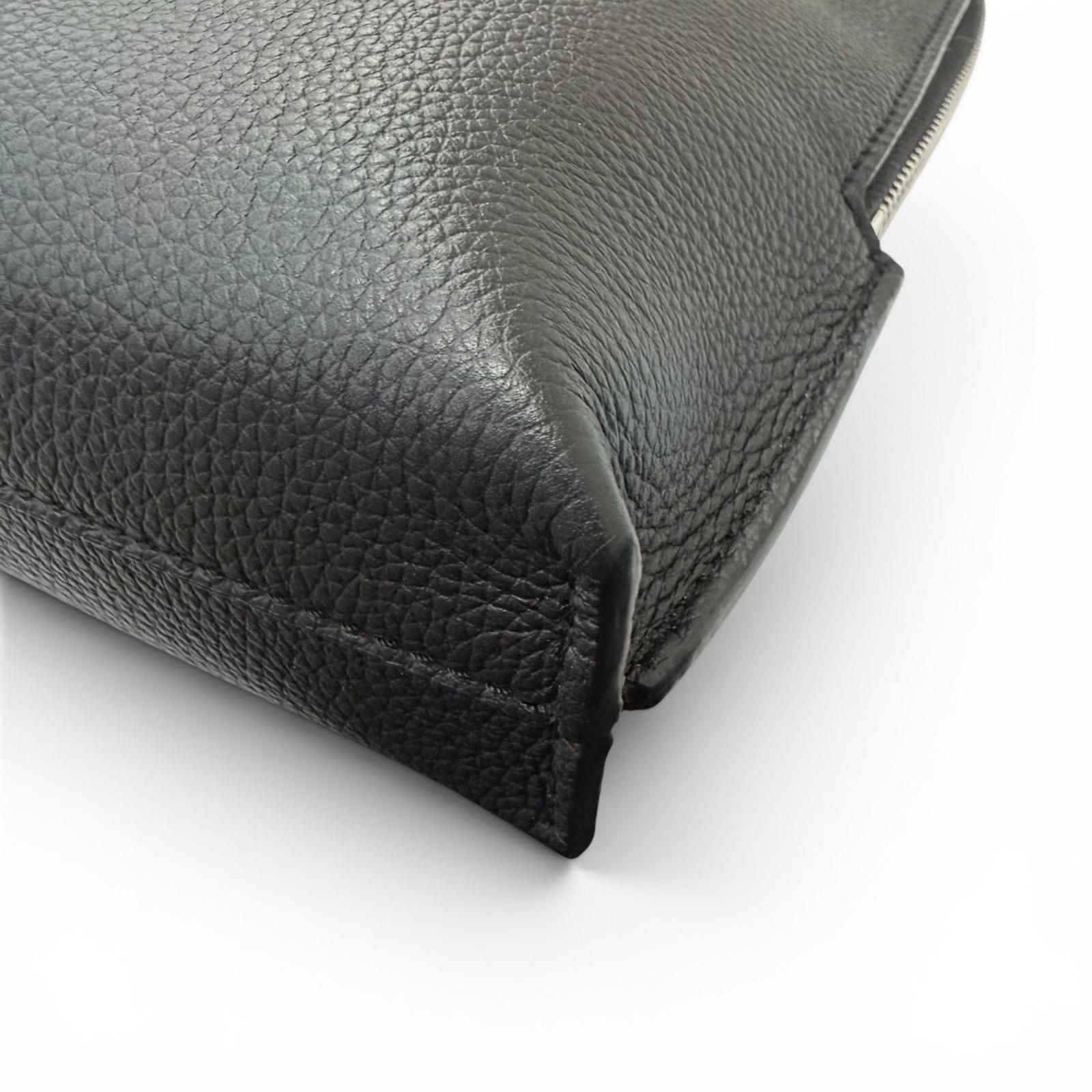 Loewe Leather Anagram Embossed Logo L Zip Pouch Clutch Black — view 6