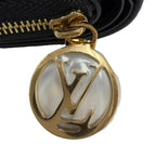 Louis Vuitton Coussin Portefeuille Lou Lambskin Monogram Compact Wallet Black — view 9