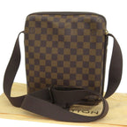 Louis Vuitton Damier Trotteur Beaubourg Shoulder — view 2