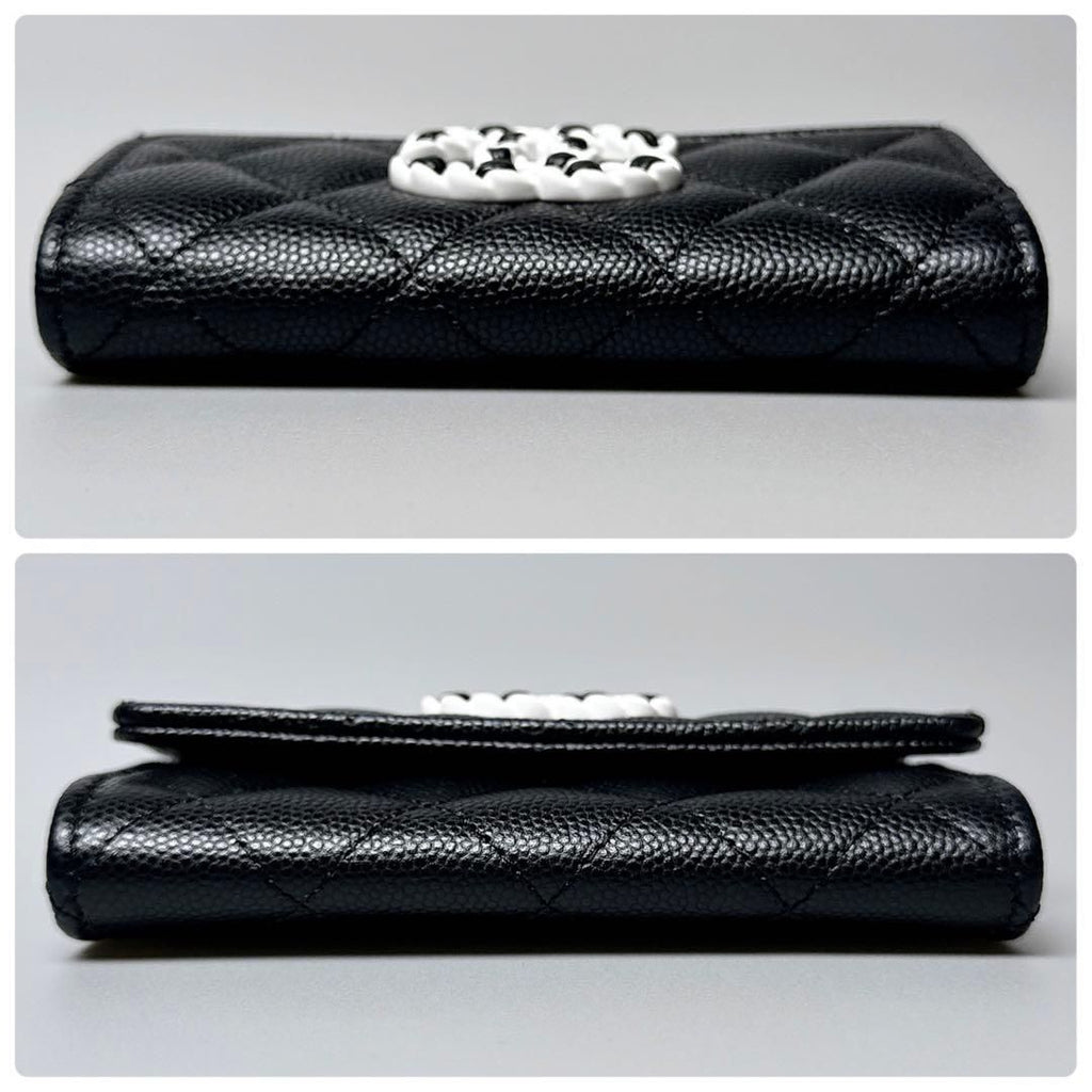 Chanel 19 Card Case Caviar Leather Black — view 5