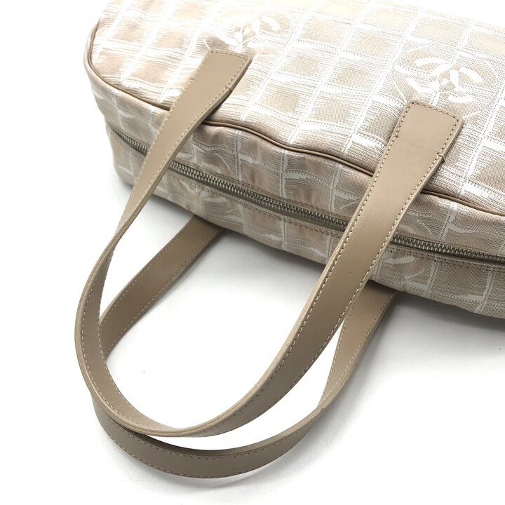 Chanel Handbag Shoulder Vintage CC Logo Beige — view 7