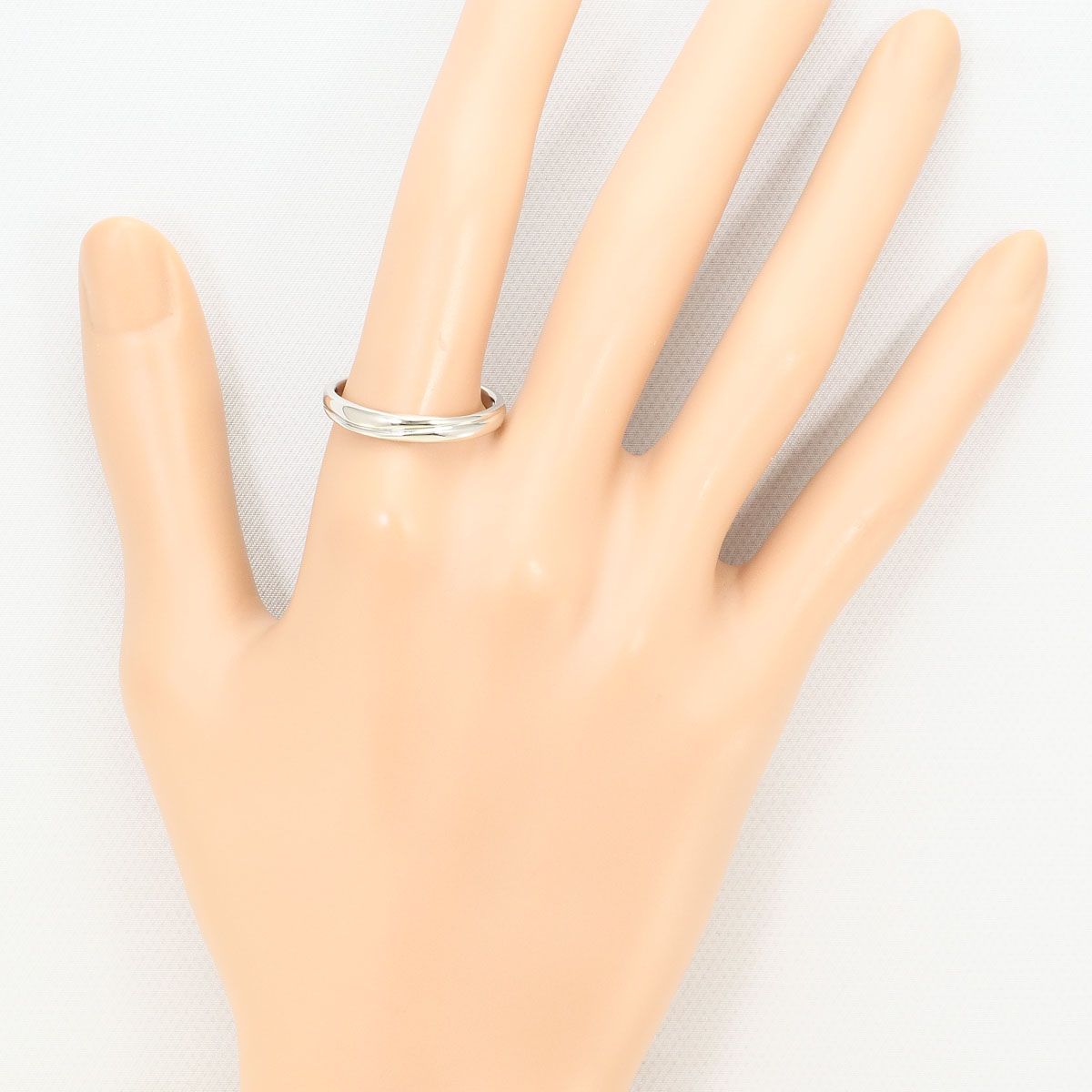 Celine Platinum Ring Ruby Ct Gross Weight — view 6