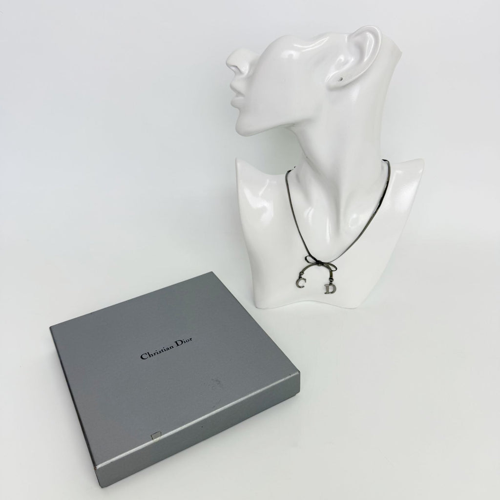 Dior CD Logo Ribbon Necklace Plating Silver Vintage — view 2