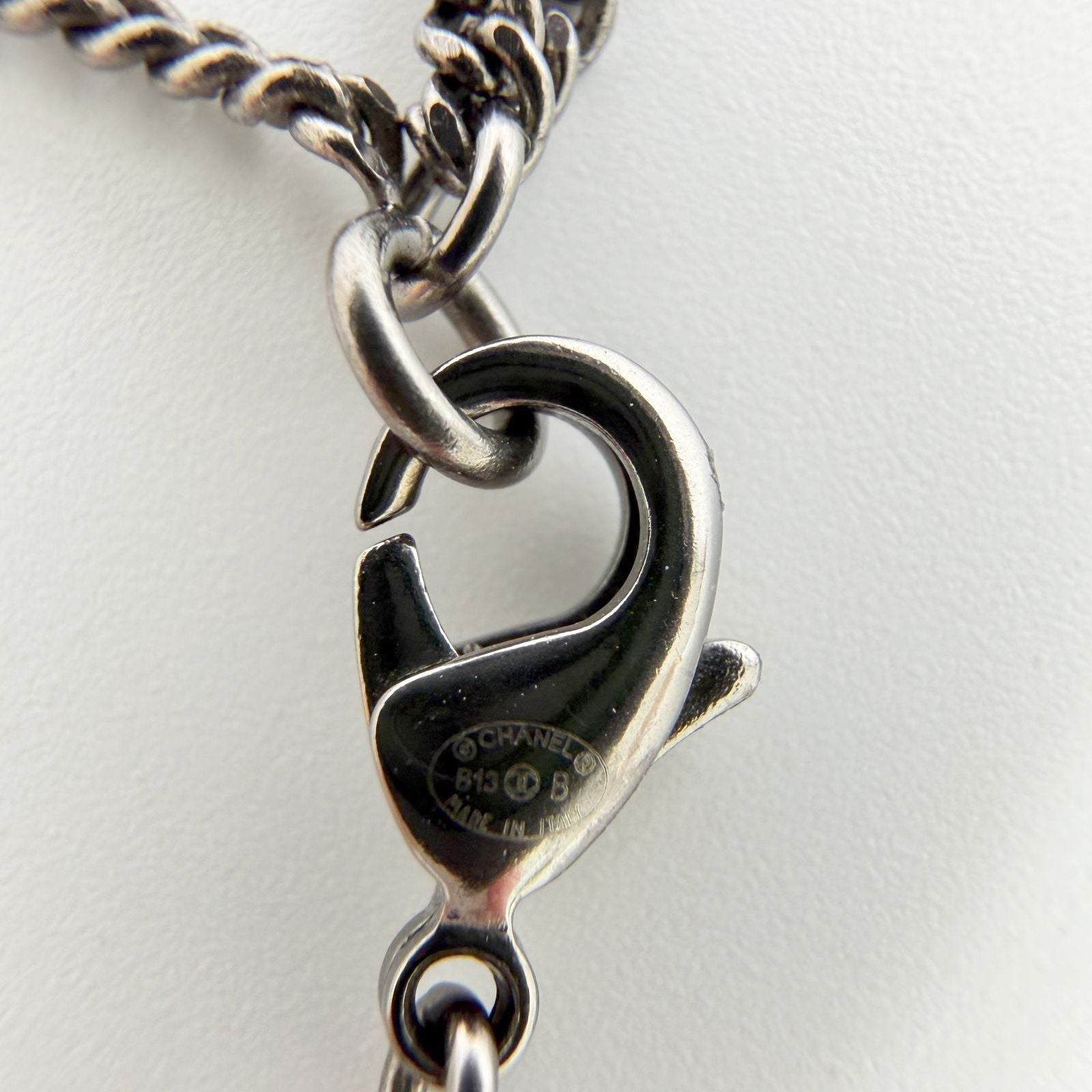 Chanel CC Logo Necklace Plated Rhinestone Silver Vintage — view 7