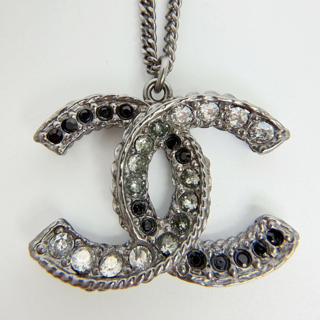 Chanel CC Logo Necklace Plated Rhinestone Silver Vintage — view 3