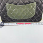 Chanel Shoulder Bag Quilted 25 — view 4