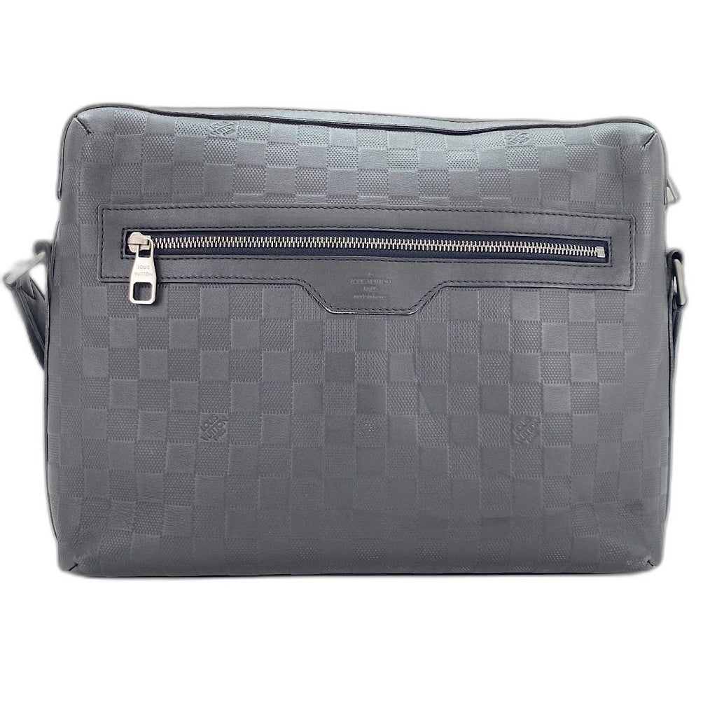 Louis Vuitton Shoulder Bag Calypso GM — view 3