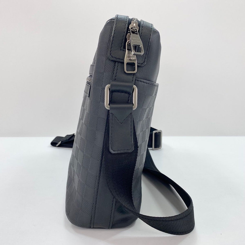 Louis Vuitton Shoulder Bag Calypso GM — view 6