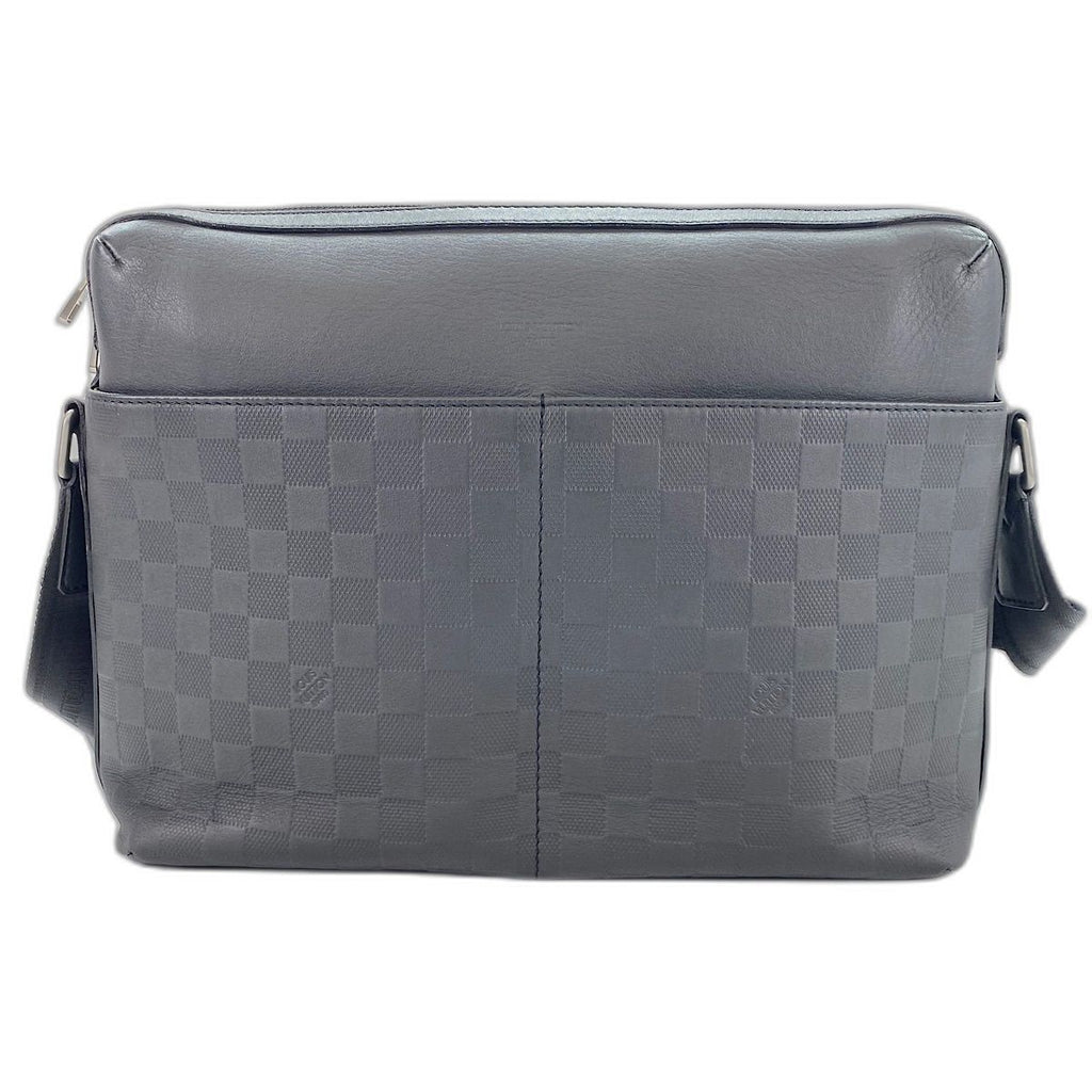 Louis Vuitton Shoulder Bag Calypso GM — view 2