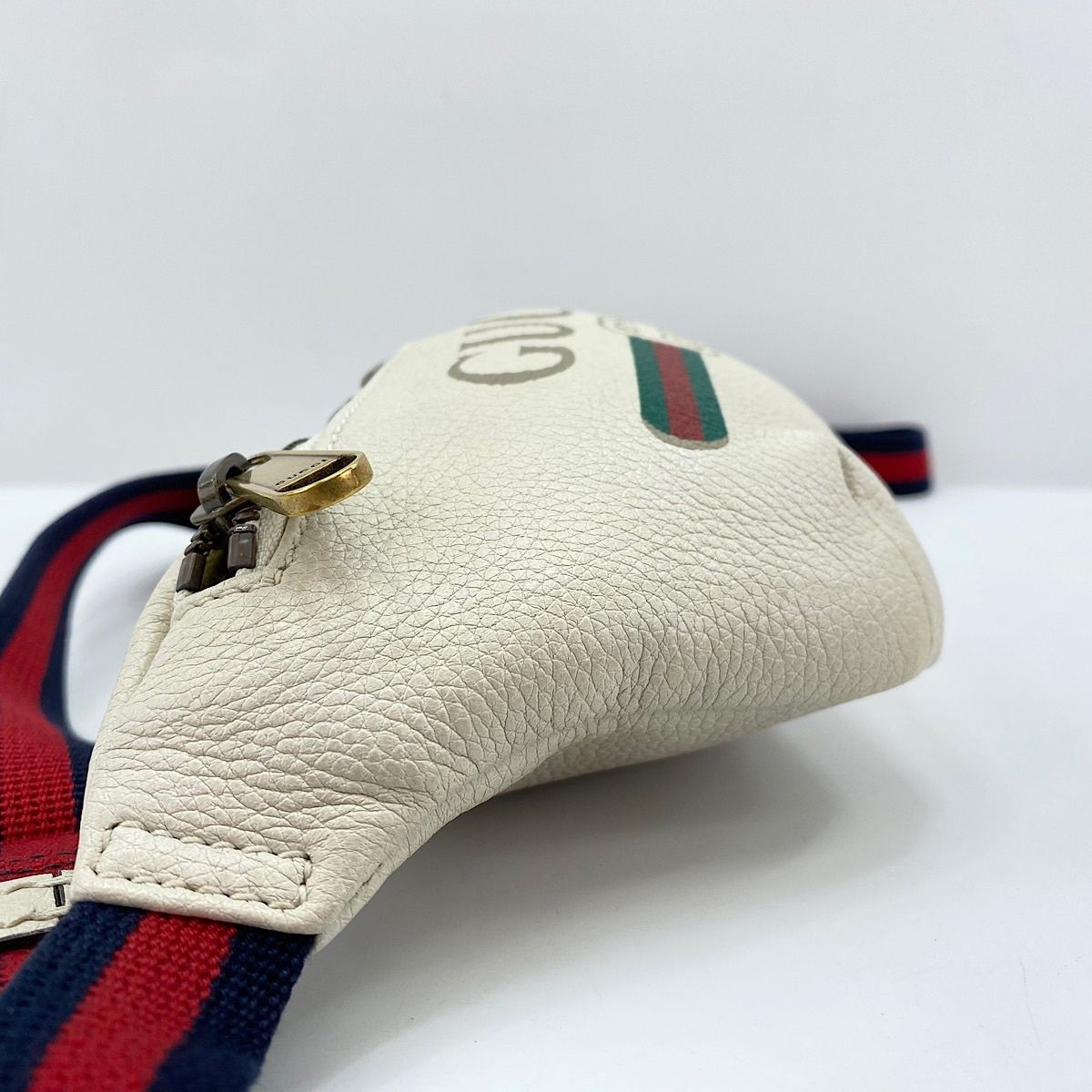 Gucci Belt Bag White — view 6