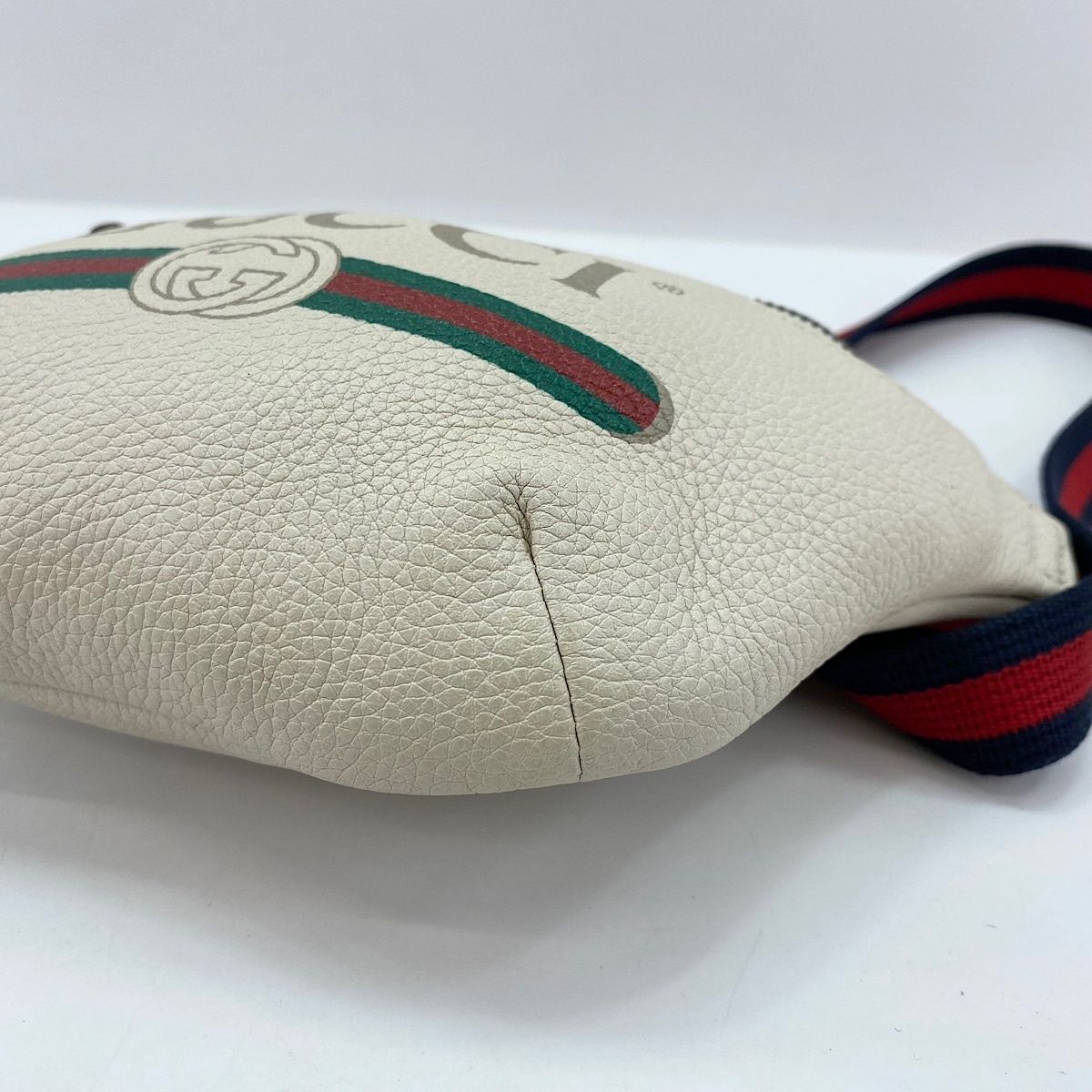 Gucci Belt Bag White — view 8