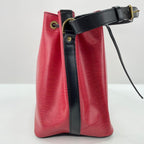 Louis Vuitton Shoulder Bag Petit — view 6