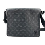 Louis Vuitton Shoulder Bag District
