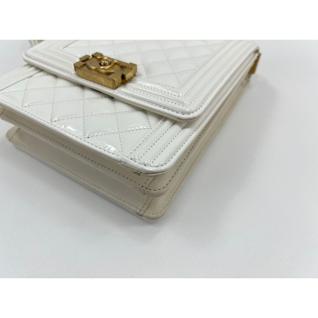 Chanel Shoulder Bag — view 7