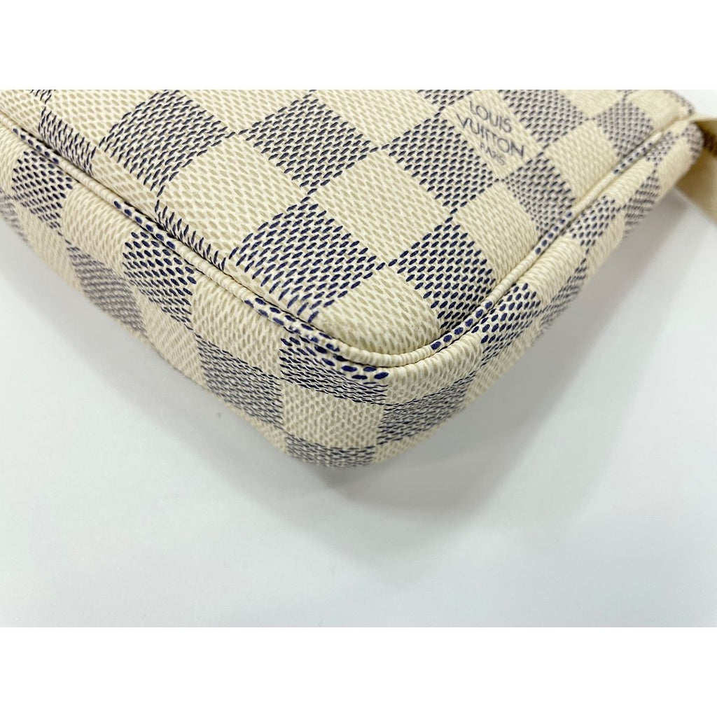 Louis Vuitton Handbag Pochette Soiree — view 8