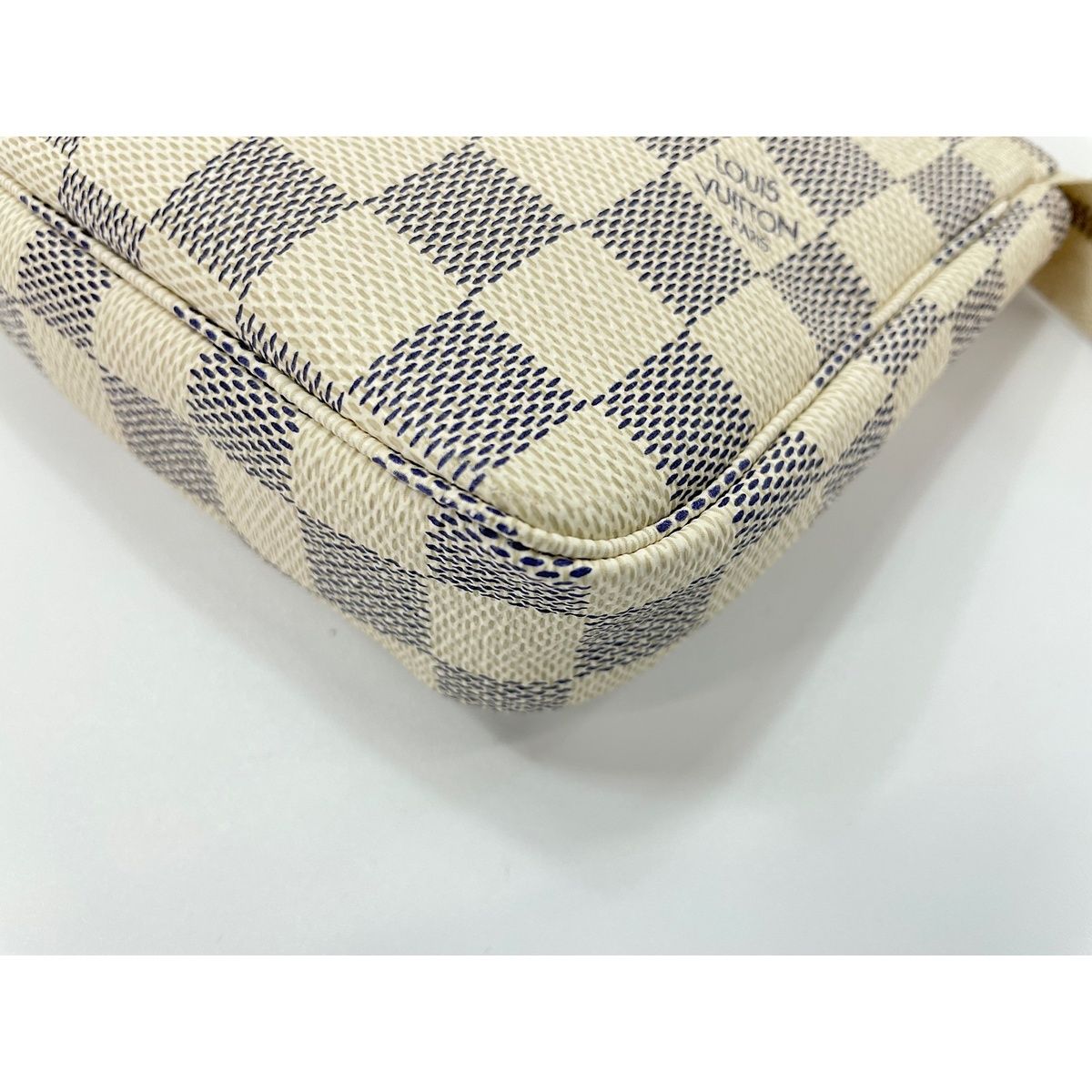 Louis Vuitton Handbag Pochette Soiree — view 8