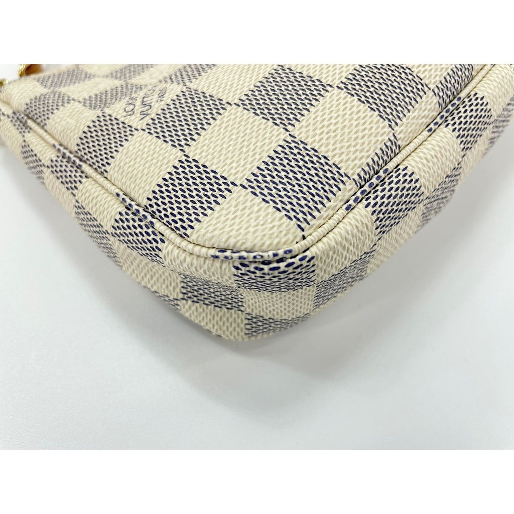 Louis Vuitton Handbag Pochette Soiree — view 7