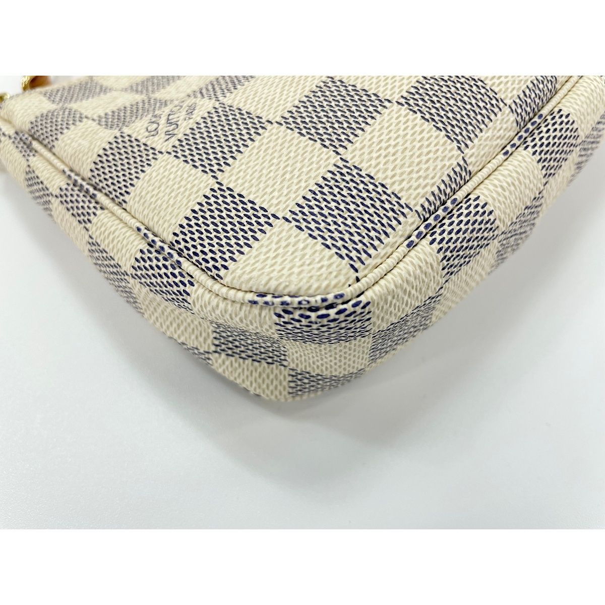 Louis Vuitton Handbag Pochette Soiree — view 7