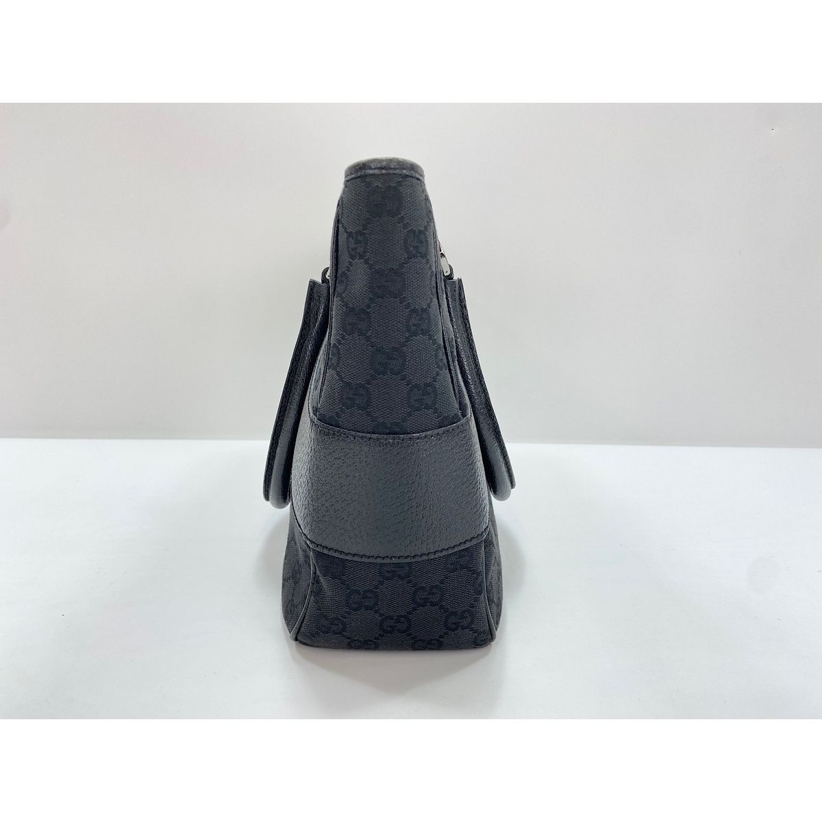 Gucci Handbag Black — view 3