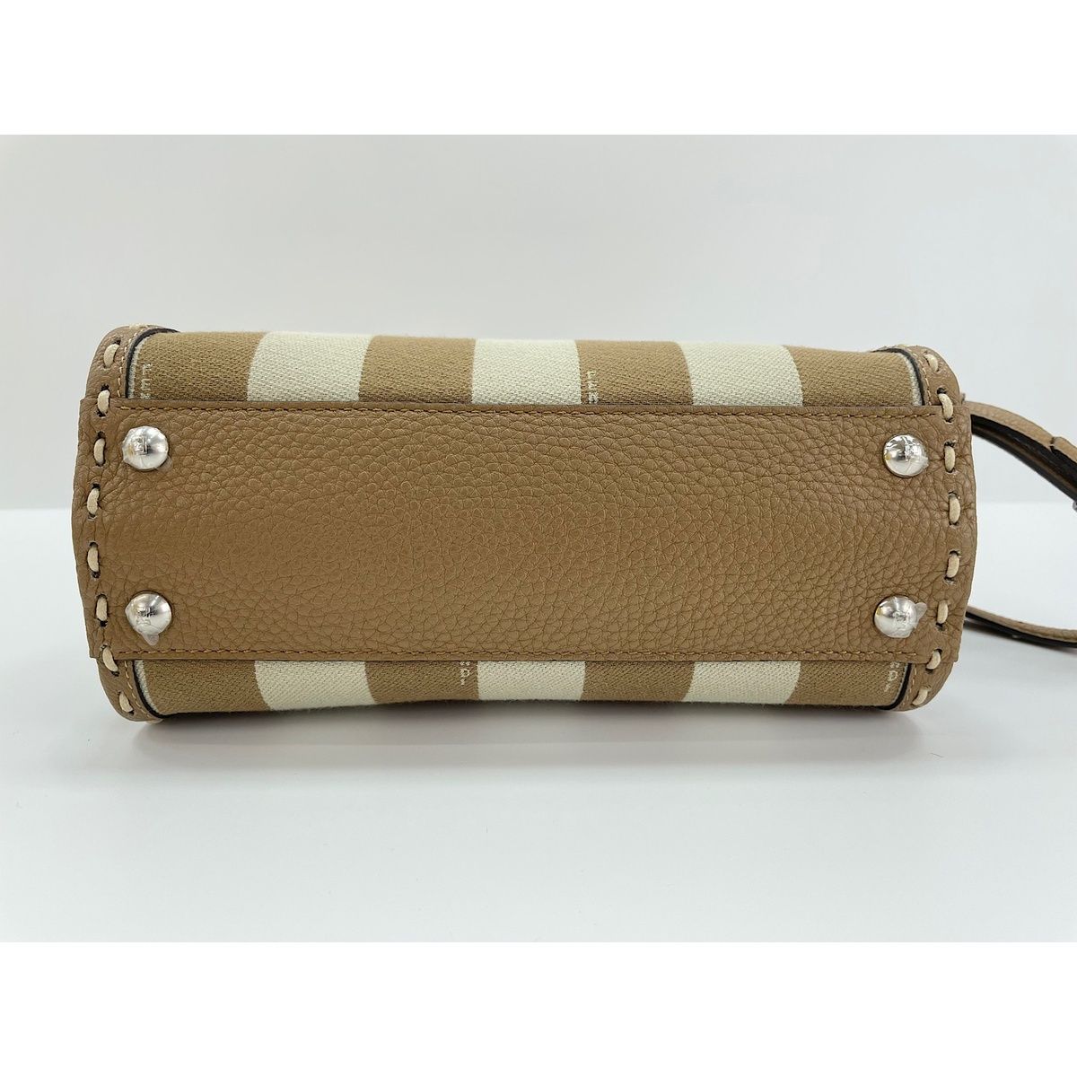 Fendi Handbag Peekaboo Beige — view 5