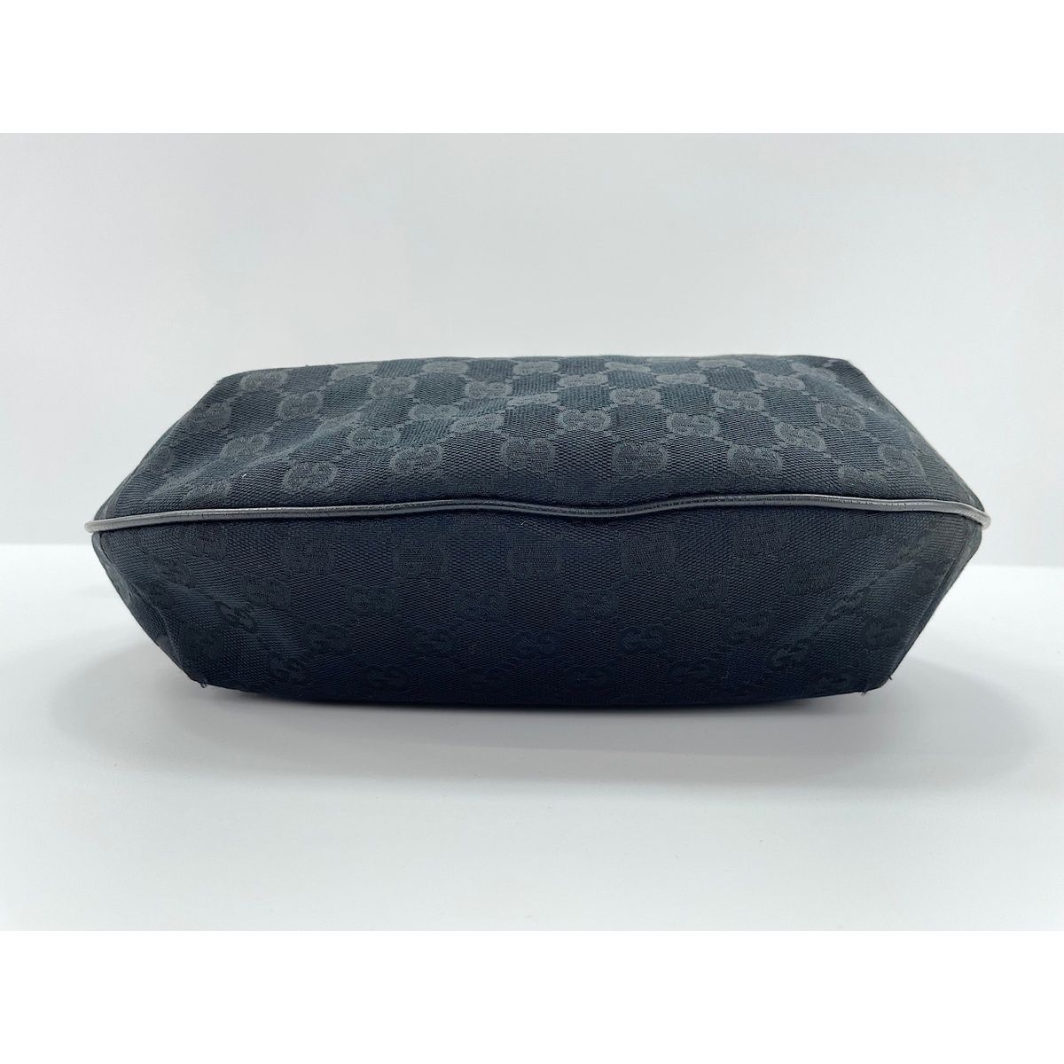Gucci Shoulder Bag Black — view 5