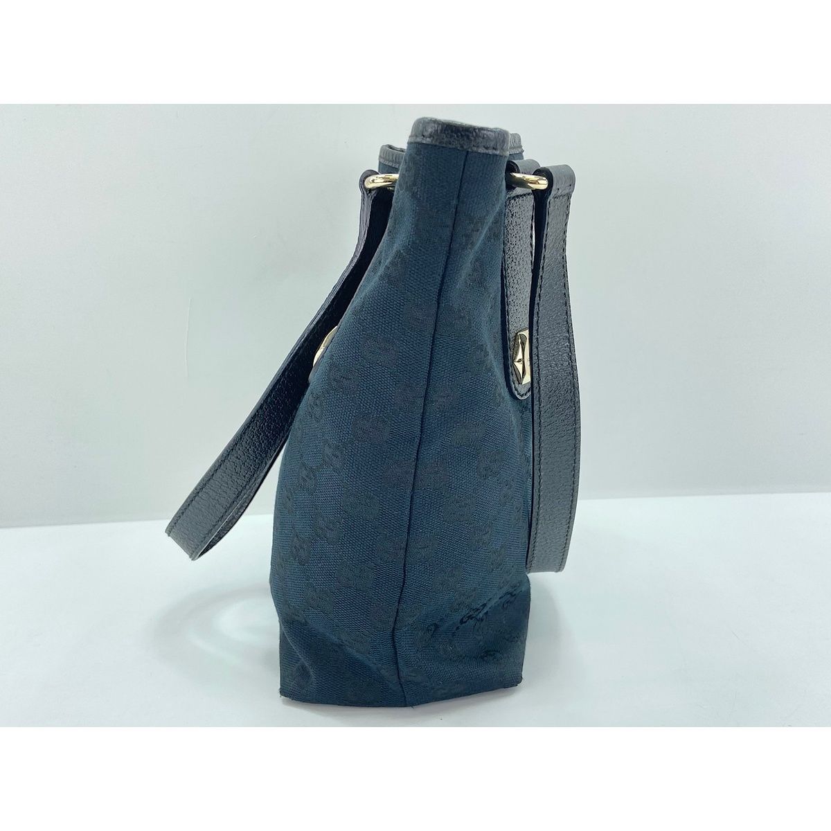 Gucci Handbag Black — view 4